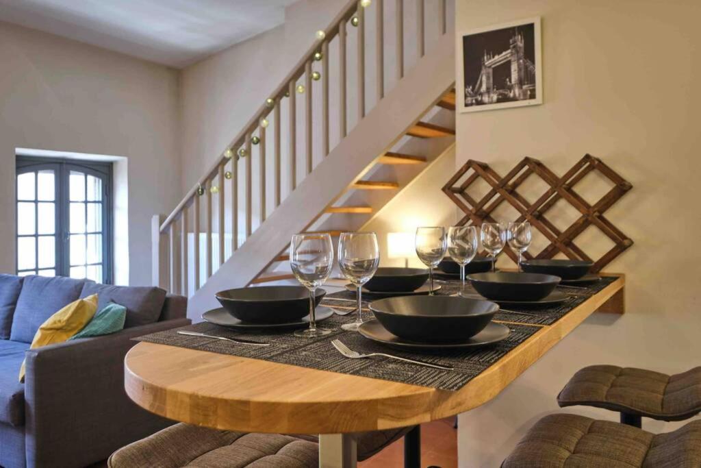 Centre Ville Appartement 75M2, Avec 3 Chambres 카르카손 외부 사진